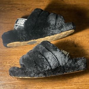 UGG - Fluffy Black Slippers, with Stretchable ankle strap